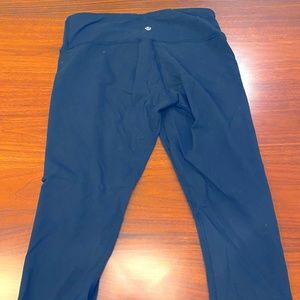 Lululemon Black Cropped Pants